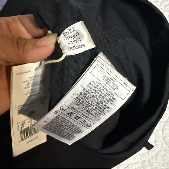 NWT Adidas Black and Gray Skort Athletic Shorts - Picture 12 of 16